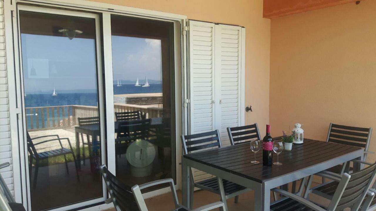 Apartmani Kali Extérieur photo